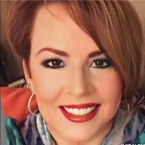 Meet your Posher, Dottie